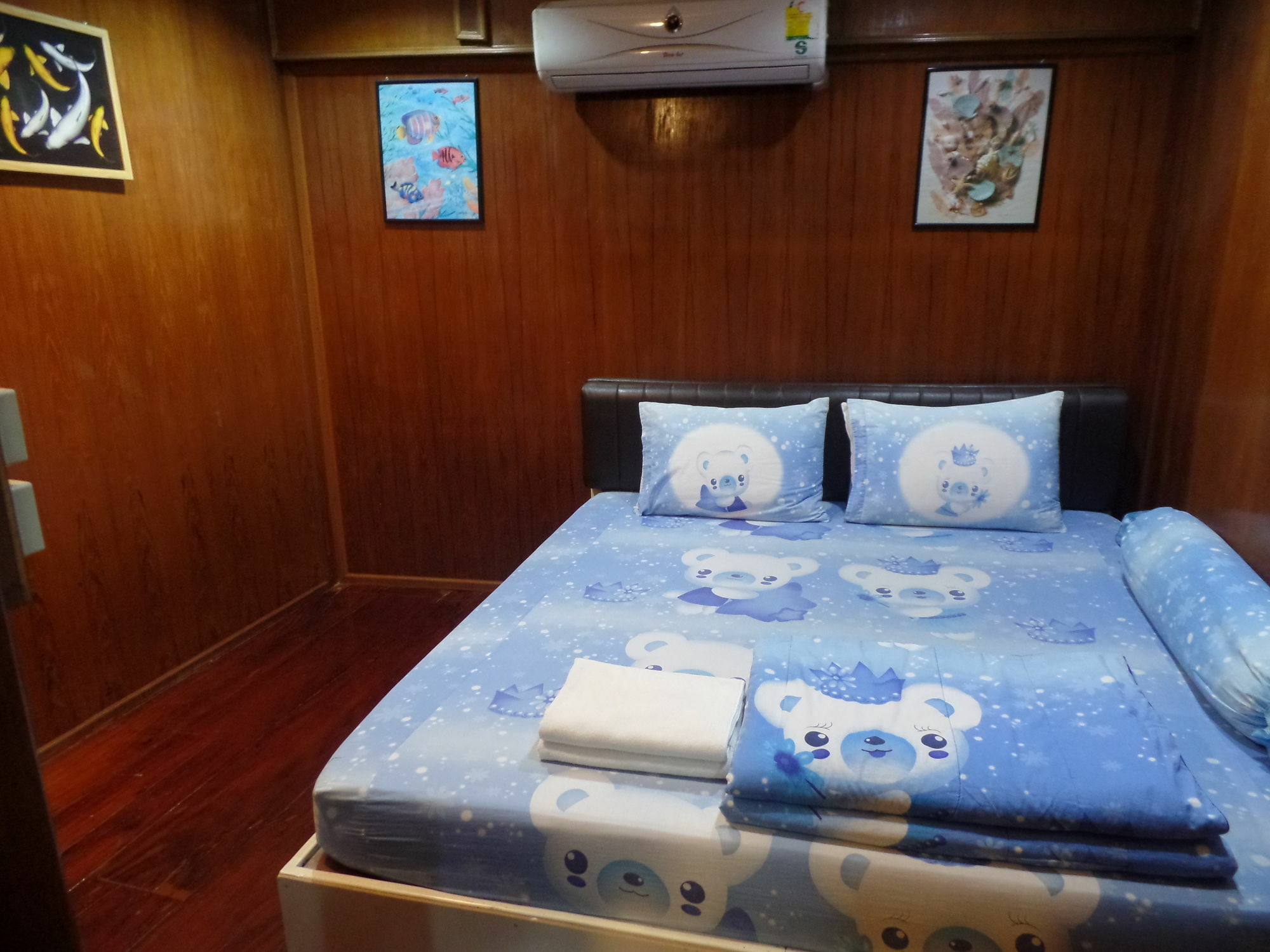 Ban Mae Arom Apartment Amphawa Bagian luar foto