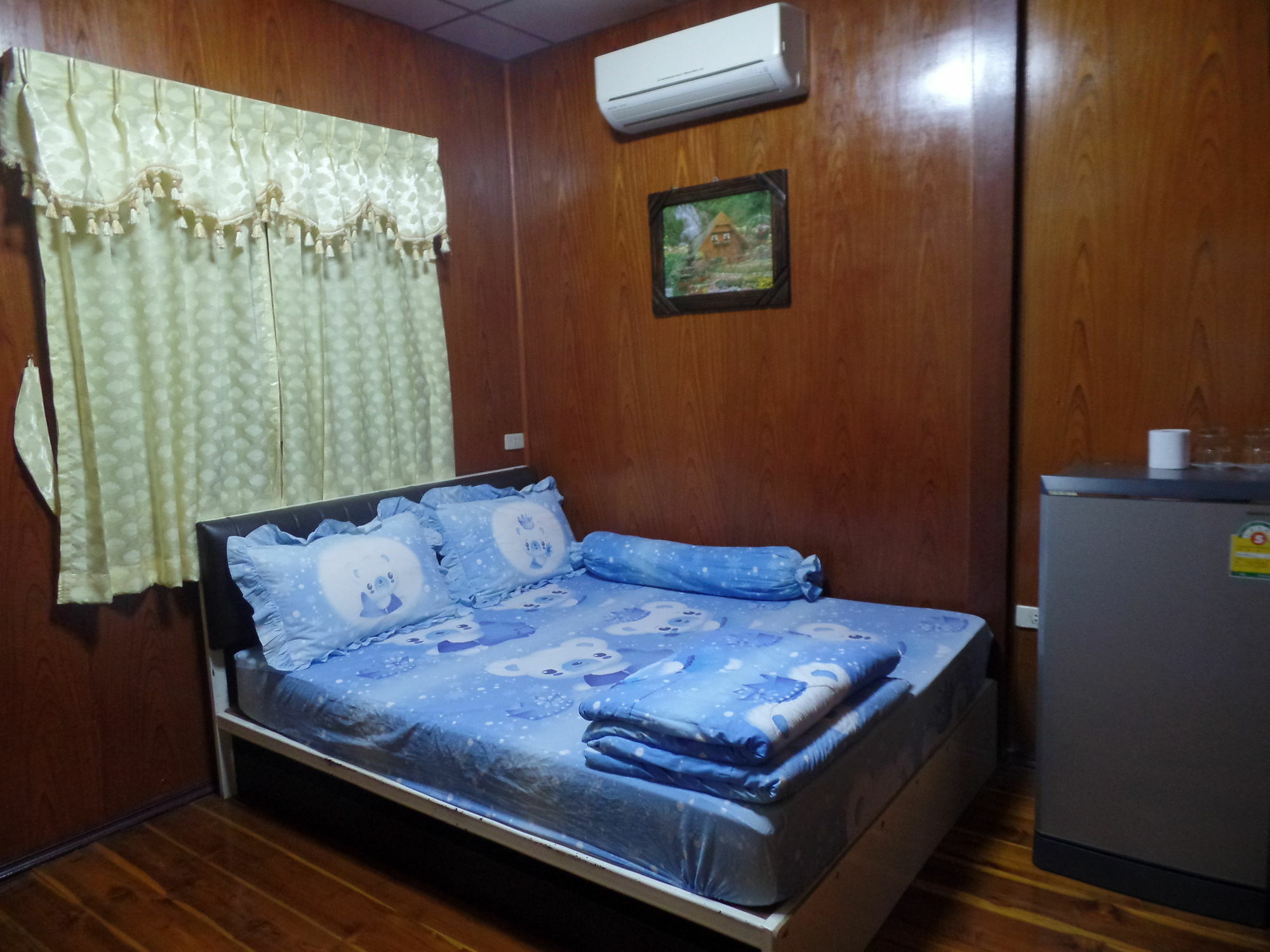 Ban Mae Arom Apartment Amphawa Bagian luar foto